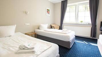 Desk, WiFi (free), bed sheets