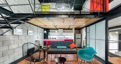 Cozy Loft with Balcony