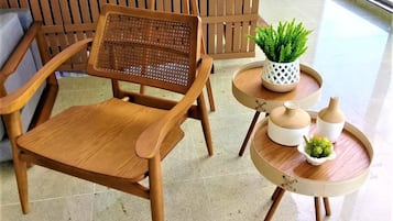 Área de estar no saguão