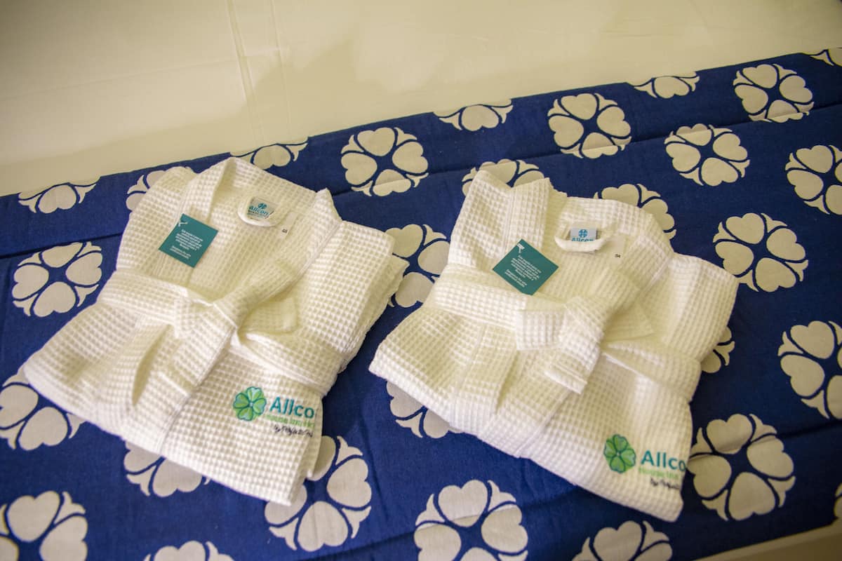 premium apartment | bathroom amenities | shower, free toiletries, hair dryer, bidet