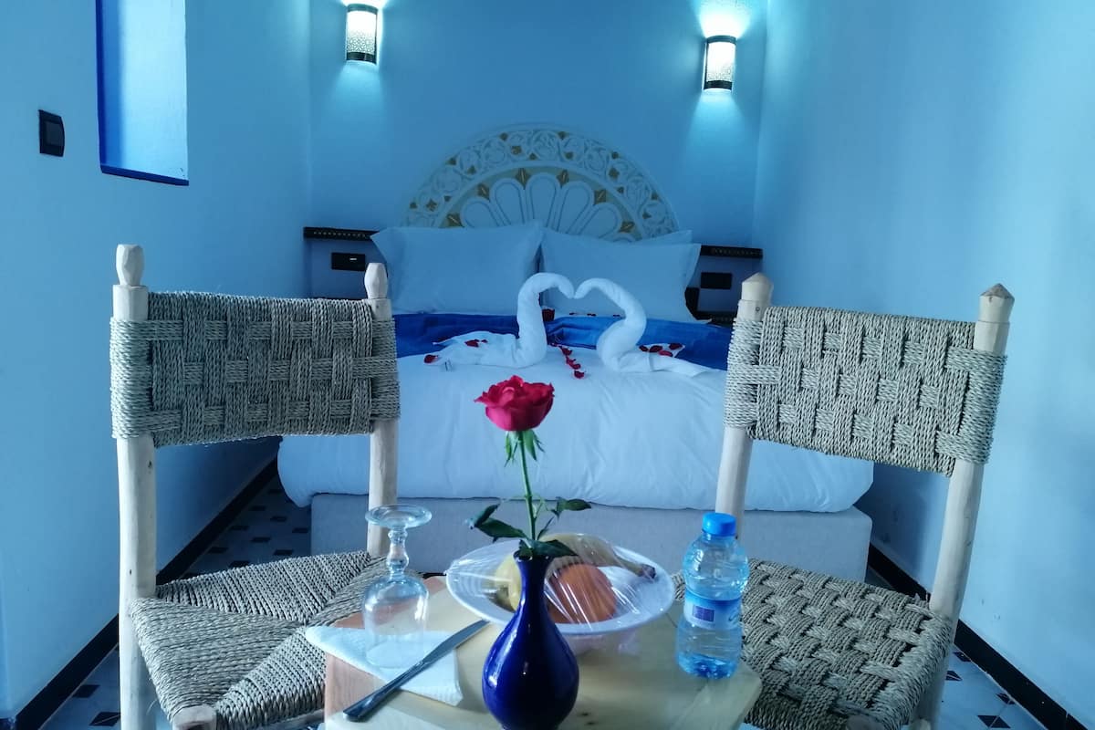 Chambre Double Standard | Coffres-forts dans les chambres, rideaux occultants