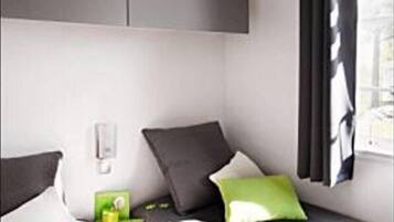 Blackout drapes, WiFi, bed sheets