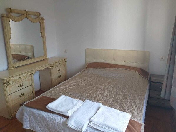 Economy Suite, 1 Queen Bed | Soundproofing, free WiFi, bed sheets - Turunç Hostel Cafe Fethiye (Fethiye)