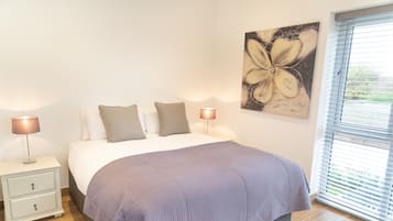 Executive Apartment | 1 bedroom, premium bedding, laptop workspace, iron/ironing board
