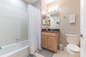 House | Bathroom