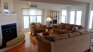 TV, fireplace, DVD player