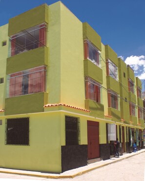 Fachada del alojamiento