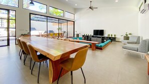 Dining - Casa Tamar - Luxury Villa with Private Pool (Tamarindo)