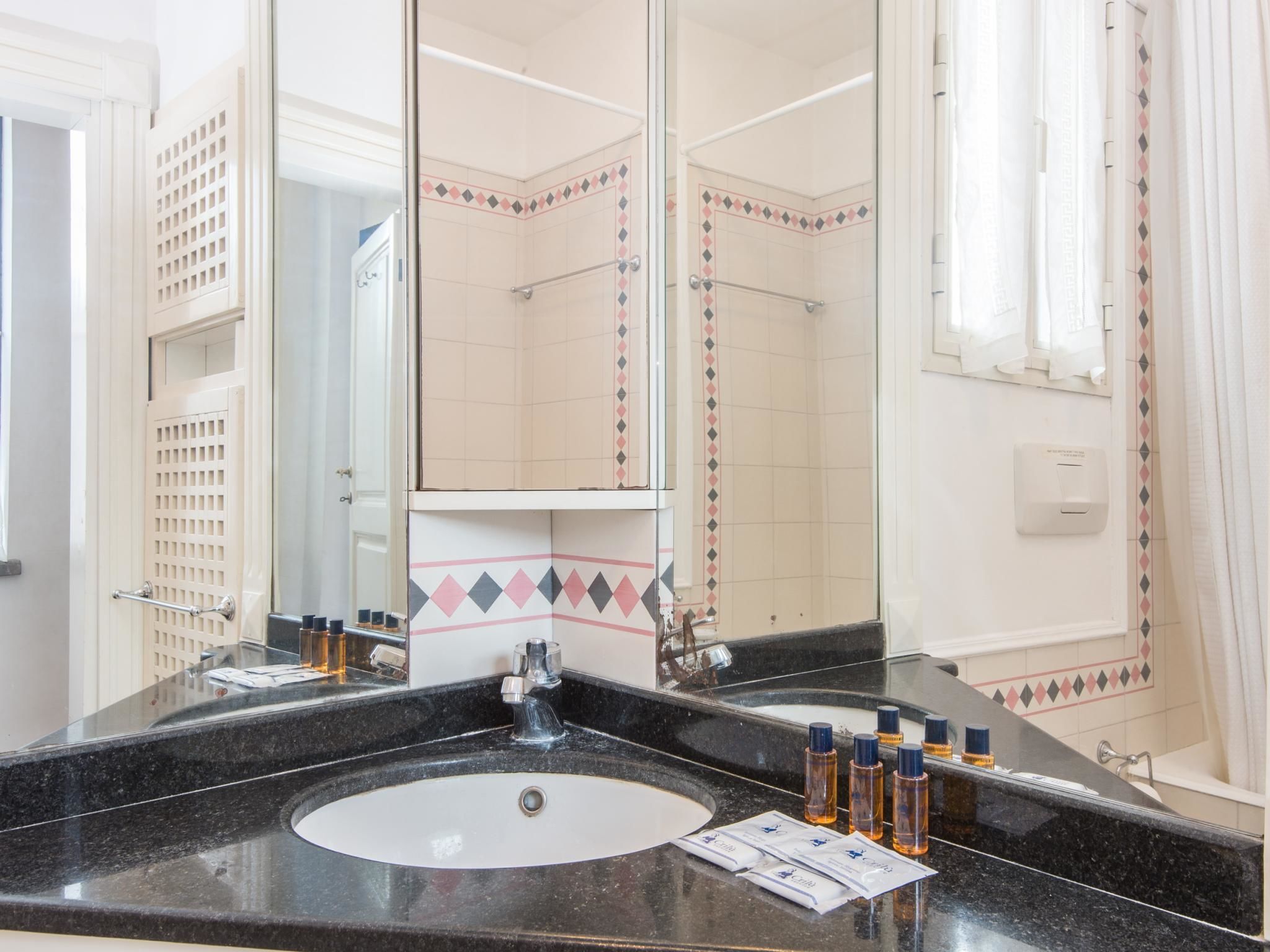 Apartment, 2 Schlafzimmer | Badezimmer | Haartrockner, Bidet