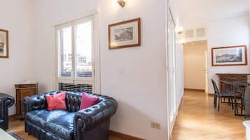 Apartment, 2 Bedrooms | Living room | Flat-screen TV