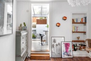 Superior-Haus, eigenes Bad, Stadtblick (Wilsons Townhouse ) | Innenbereich