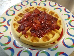 Daily buffet breakfast for a fee