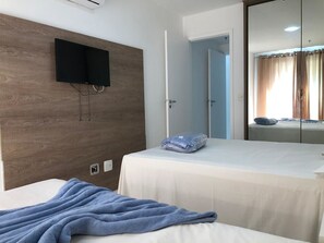 Apartment, 1 Double Bed with Sofa bed | Individually furnished, desk, blackout curtains, rollaway beds - Mandai Apart (Cabo Frio)