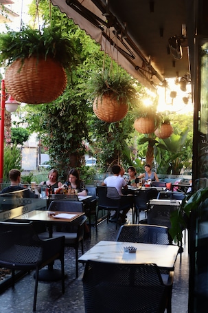 Se sirven desayunos, almuerzos y cenas