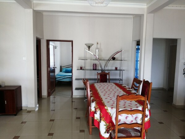 3 bedrooms