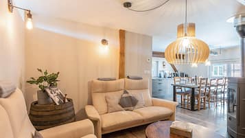 Cottage dành cho gia đình, phòng tắm riêng, quang cảnh sân vườn (SPA & Sauna) | Lounge