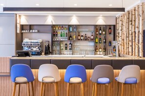 Bar (on property) - Best Western Le Beffroi (Loos)
