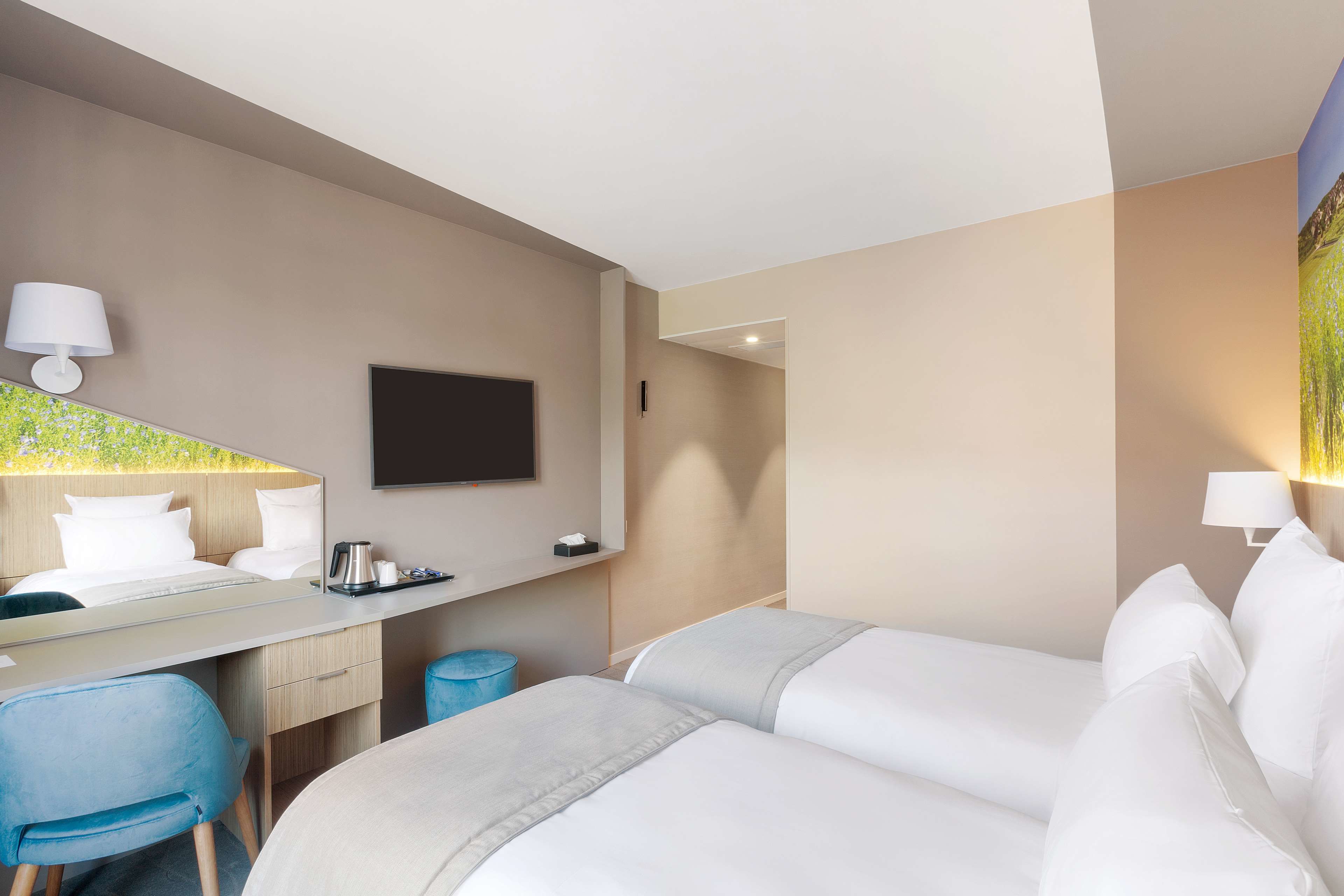 in-room safe, desk, soundproofing, iron/ironing board