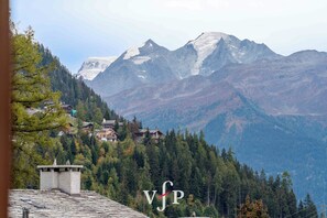 Title - Very nice apartment at the heart of Verbier. It is located in 2 minutes of the central place, the sh (Verbier)
