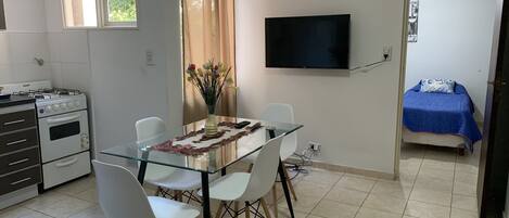 Standard Apartment | Private kitchenette