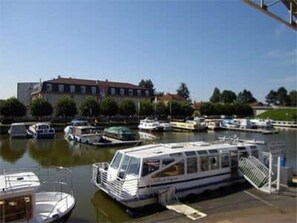 Marina/club náutico