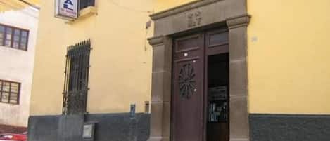 Voorkant van accommodatie