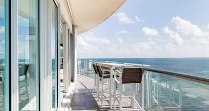Beautiful Beachfront Apartments