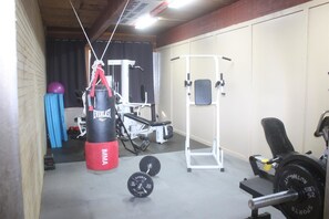 Gym - Old School Motel RV (Fortuna)
