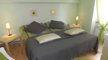 2 Schlafzimmer, Bügeleisen/Bügelbrett, WLAN