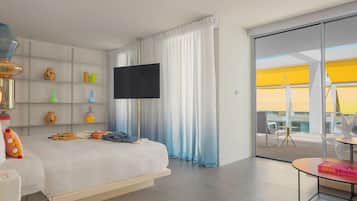 Suite, 1 cama de matrimonio grande, no fumadores, vistas al mar (Terrace) | 1 dormitorio y ropa de cama hipoalergénica