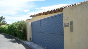 DĂ©tail de lâextĂ©rieur