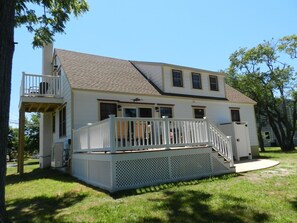 House | Front of property - Cm1033 Michigan Ave (Cape May)
