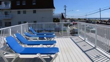 Rumah | Dek berjemur