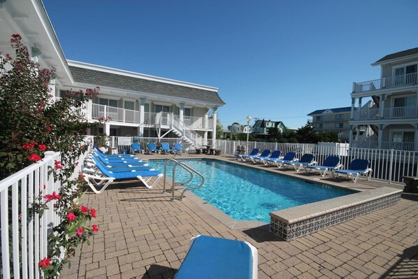 Outdoor pool - Cm211 Beach -2 (Cape May)