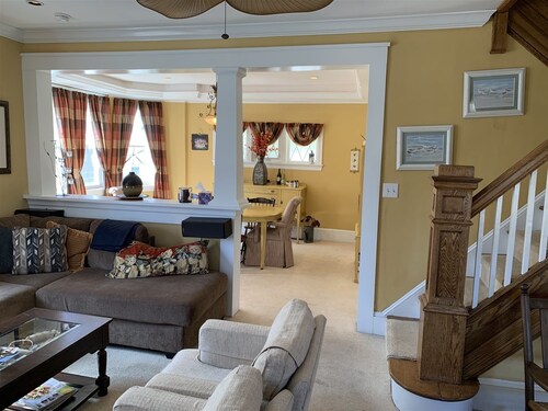 Cm815 Columbia Avenue