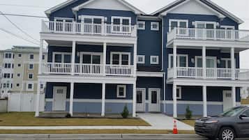 Rumah | Bagian depan properti