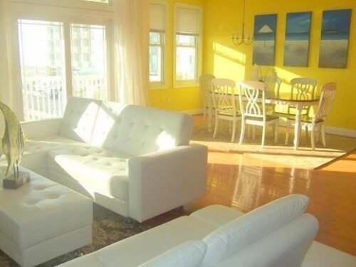 Wc407 East Palm Road, Unit 202