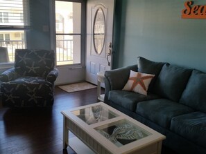 Condo (NW302 East Marina Court, Unit B2) | Living room | Flat-screen TV - Nw302 East Marina Court, Unit B2 (North Wildwood)