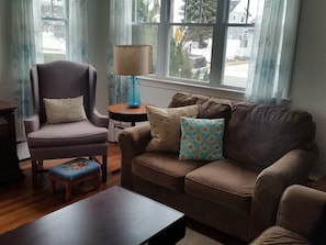 House | Living area | TV, DVD player - Wc302 East Miami Avenue, 1st Floor (Wildwood Crest)