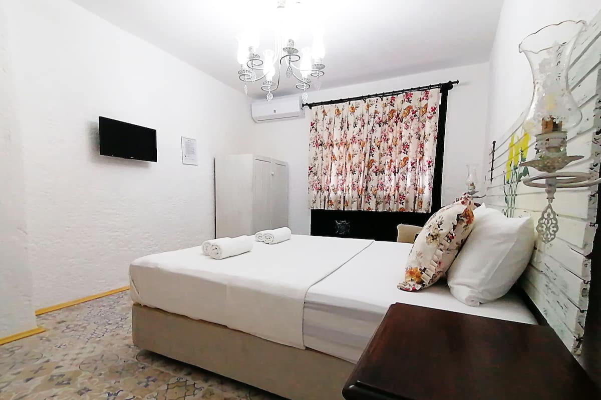 Standard Room | Literie de qualité supérieure, décoration personnalisée