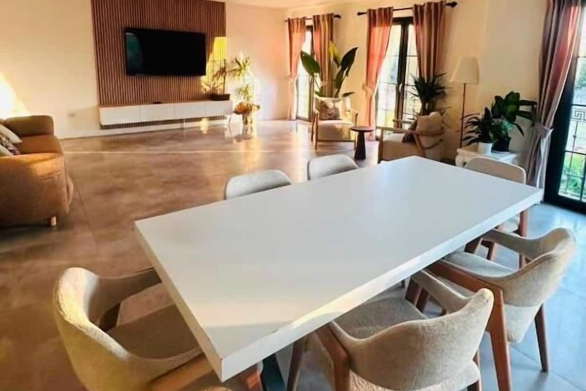 Studio Suite, Balcony