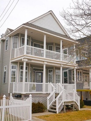 House | Exterior