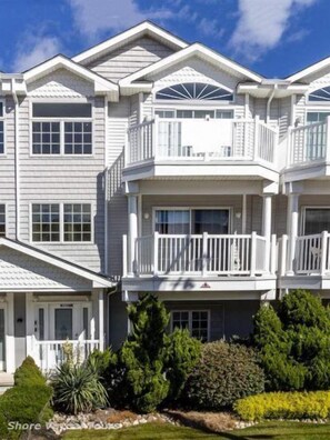 House | Front of property