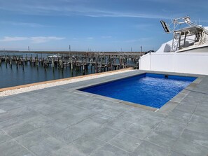 House | Pool | Outdoor pool, a heated pool
