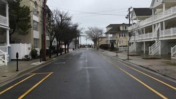 Rumah | Pemandangan jalan