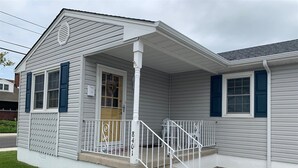 Property entrance - Wc8401 New Jersey Avenue (Wildwood Crest)