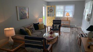 House | Living area - Wc8401 New Jersey Avenue (Wildwood Crest)