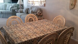 House | In-room dining - Db300 E Raleigh Ave - 411 (Wildwood Crest)