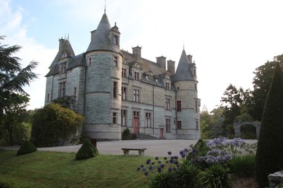 La Glycine, gite for 2-3 people, in the countryside, 5 km from the beach.