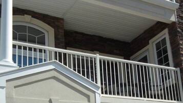 Rumah | Bagian depan properti